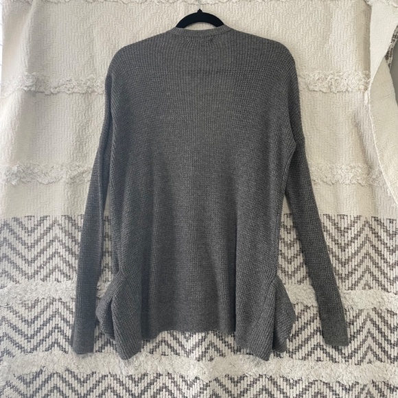 American Eagle Size Small Grey Waffle Knit Cardigan - Picture 3 of 5
